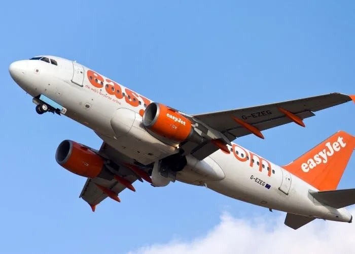 Easyjet viert 30-jarig bestaan in Spanje met flinke uitbreiding van aantal stoelen