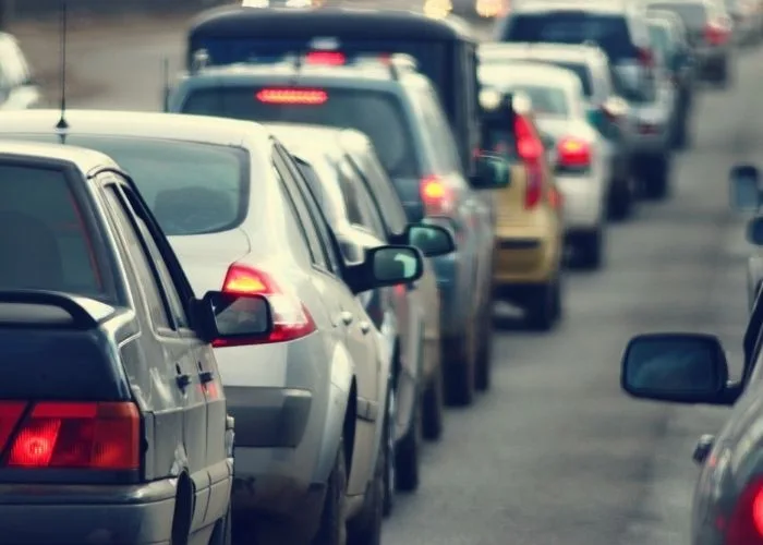 mobiliteit in Málaga loopt vast, oplossingen blijven uit, ondertussen forse uitbreiding vliegveld gepland