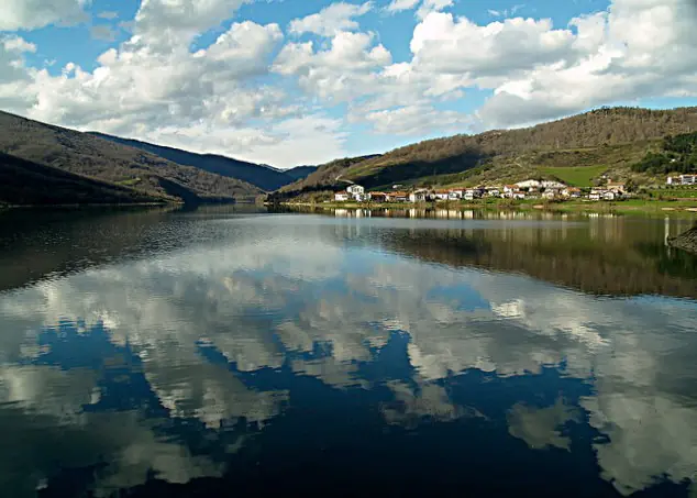reservoir