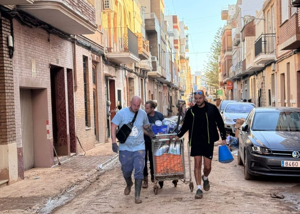 Nederlandstaligen onderweg met hulp