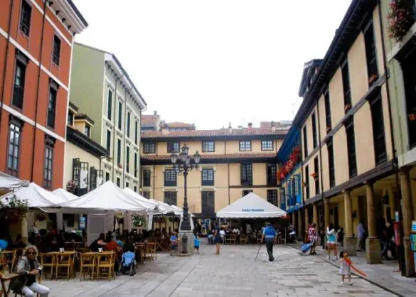 Plaza del Fontán Oviedo