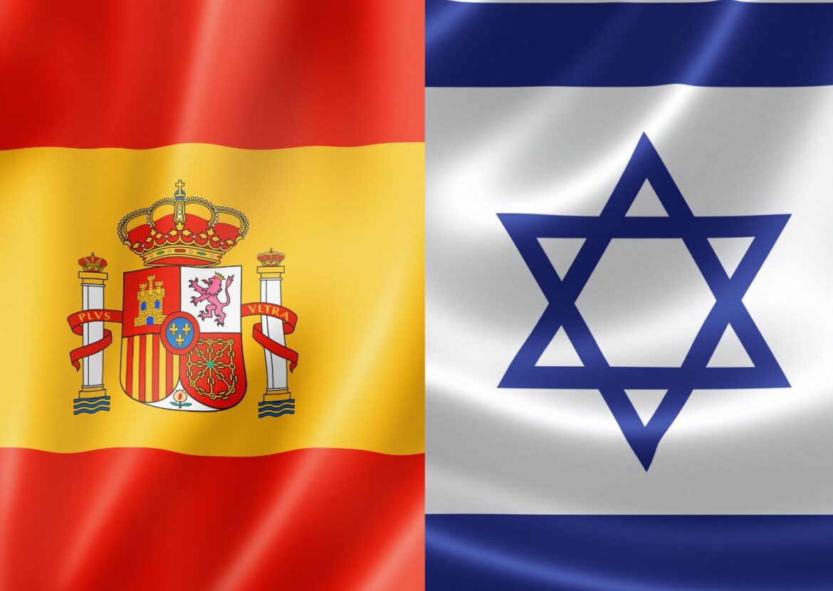 Spanje houdt wapentransporten voor Israël tegen via de bases in Rota en Morón (Andalusië)