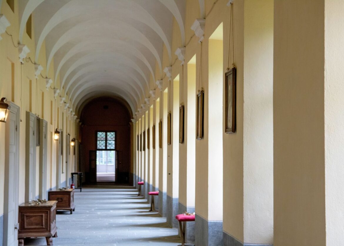 Spaanse kerk vraagt vergeving vrouwen onderdrukking Franco