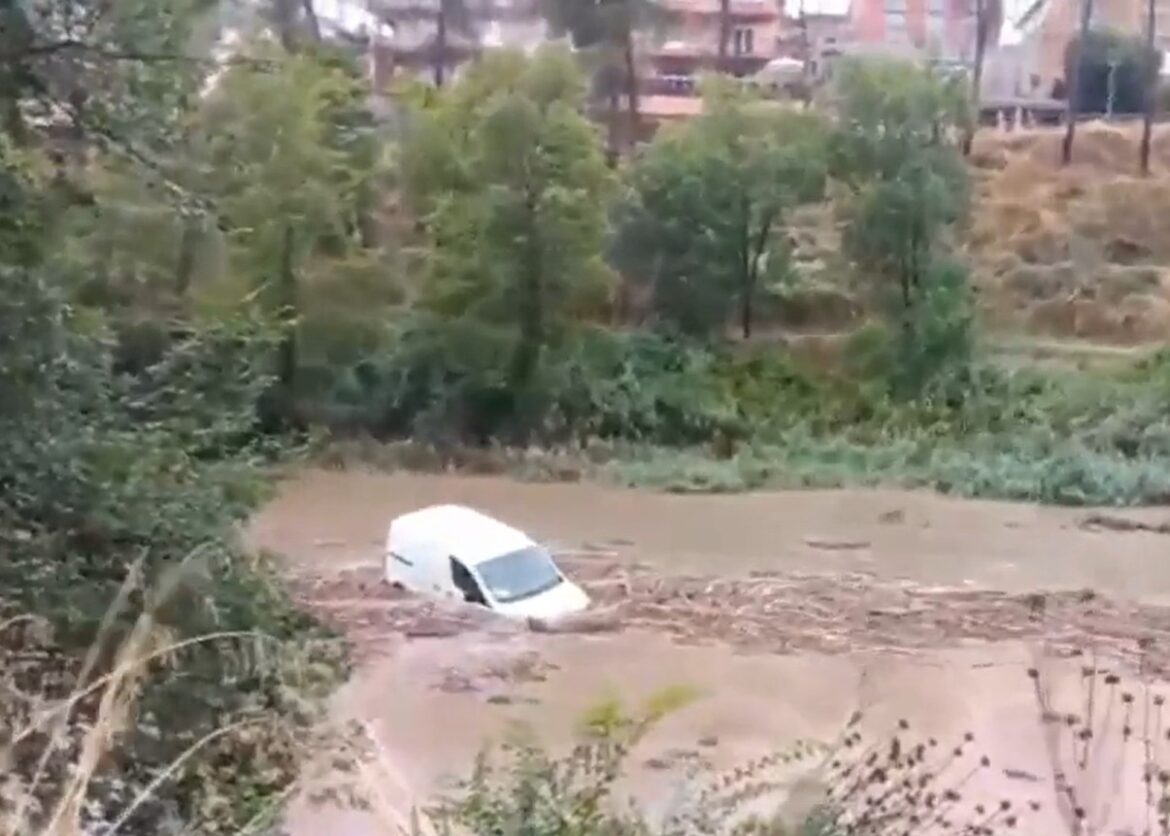 Noodweer Catalonië met honderden incidenten, code rood wel opgeheven