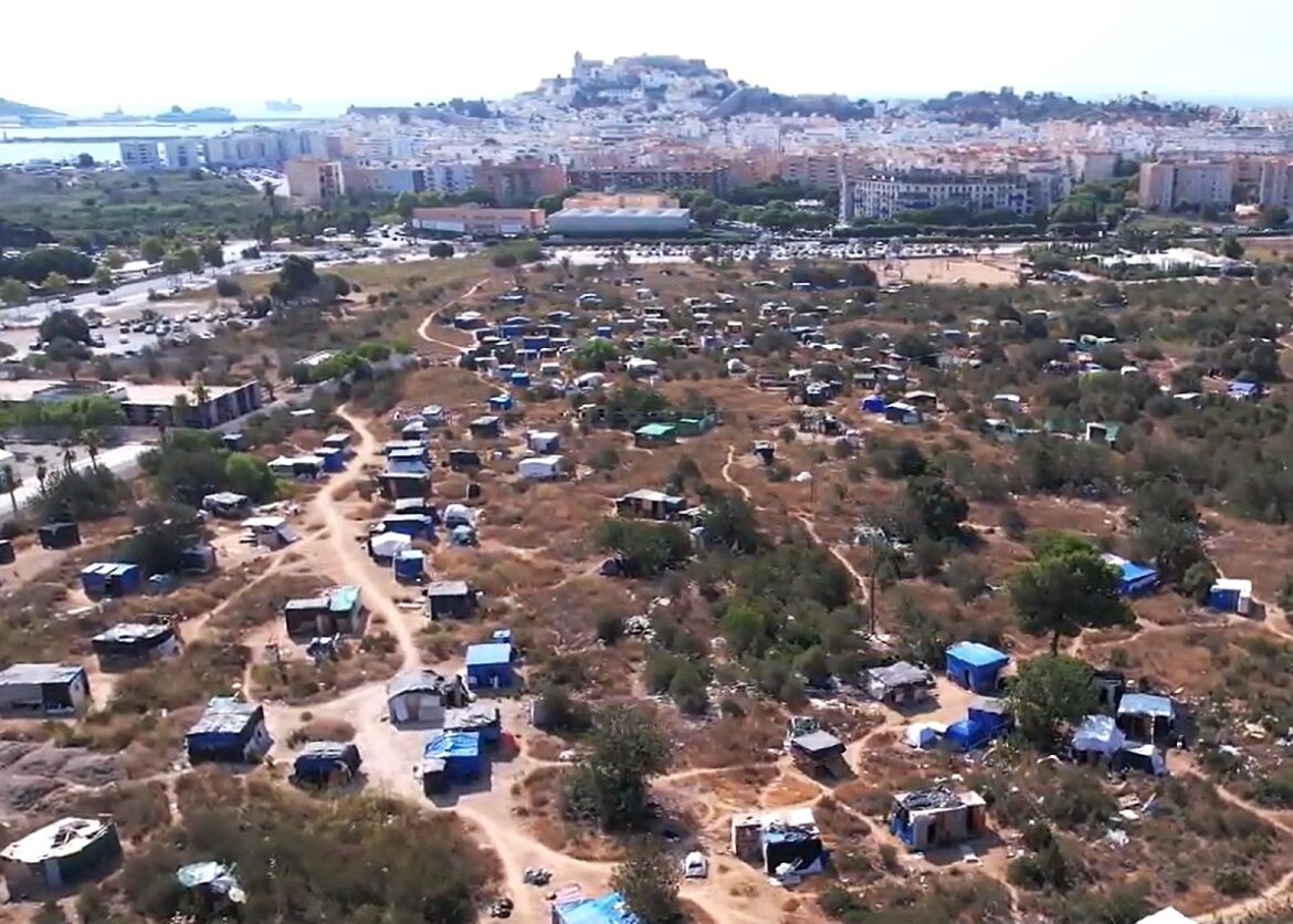 sloppenwijk Ibiza sa Jovería toont keerzijde van toerisme