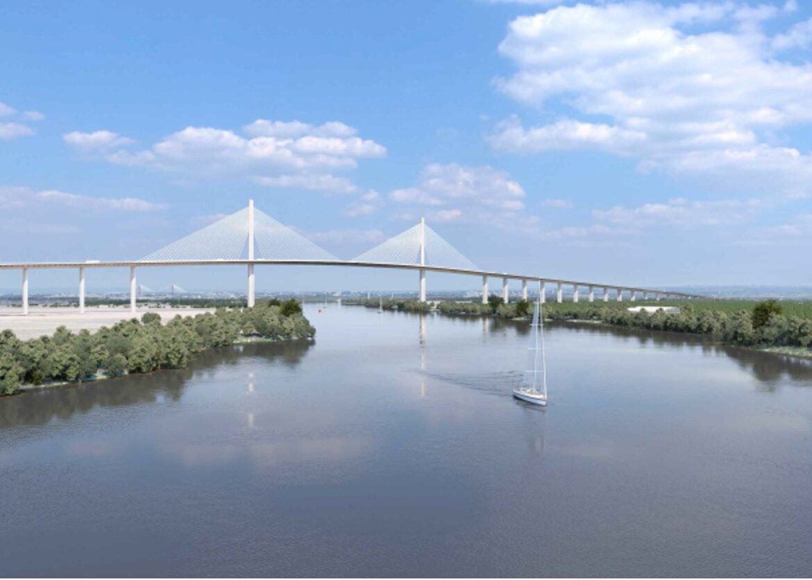 hoogste brug van Spanje komt bij Sevilla