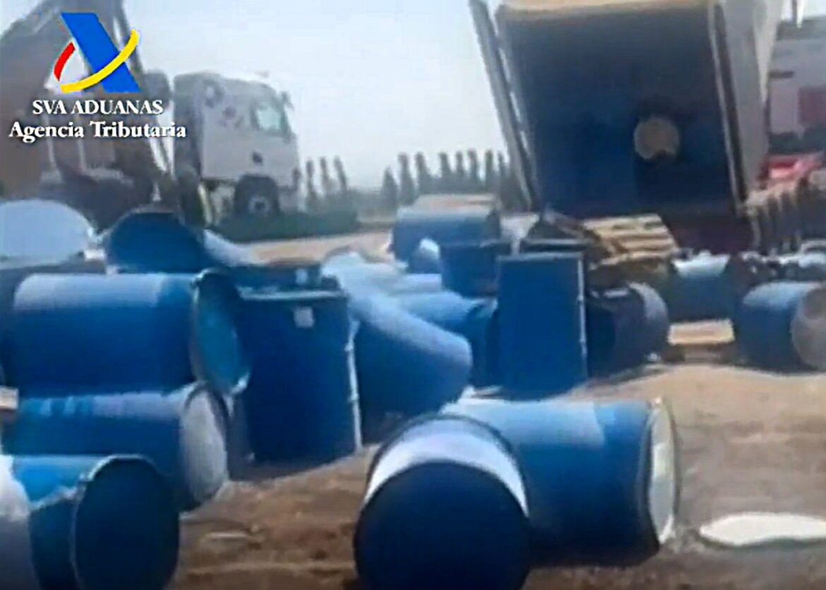 Grootse cocaïnevangst gedaan in vaten met fruitpulp in Alicante