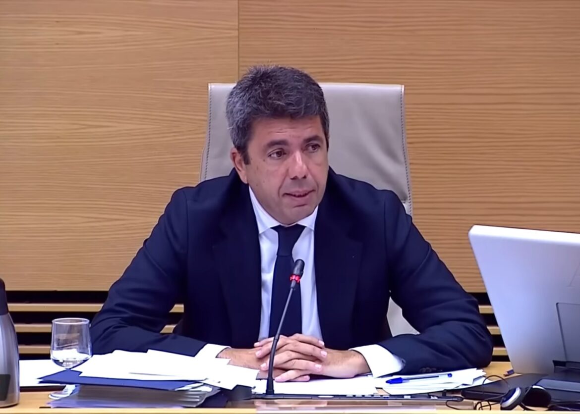 Getuigenis Mazón in Valenciaans parlement legt opnieuw tegenstrijdigheden bloot