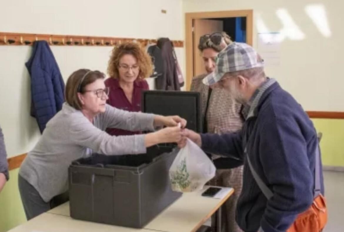 Maaltijden voor ouderen uit de keuken van de basisschool