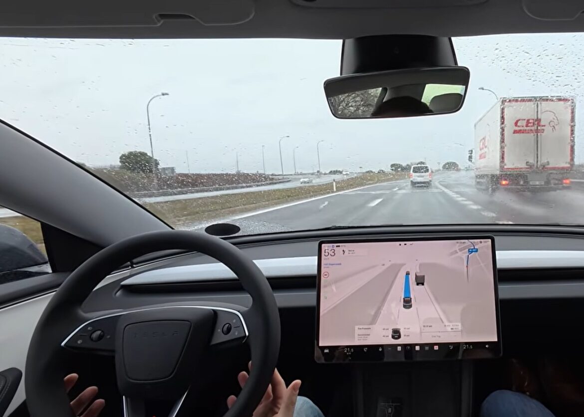 zelfrijdende Tesla: in Spanje worden de eerste tests met dit type auto mogelijk gemaakt door DGT