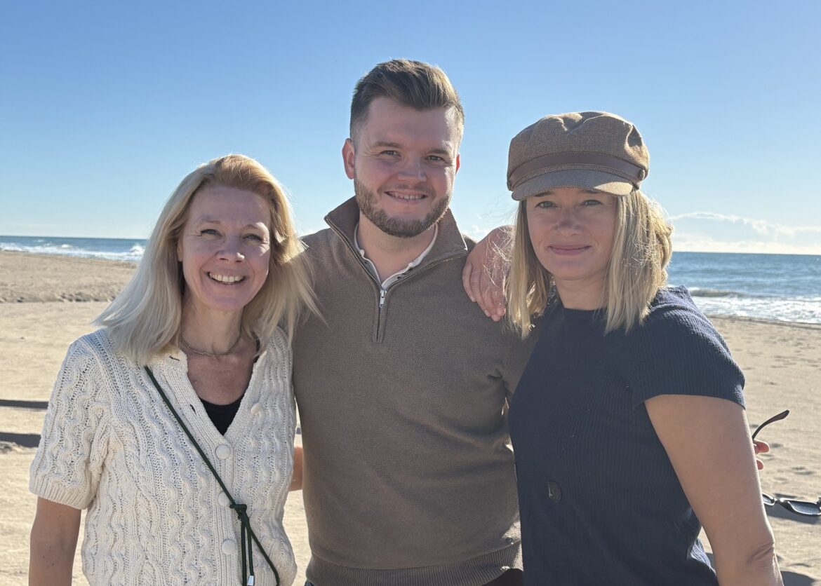 emigreren kun je leren, de oprichters