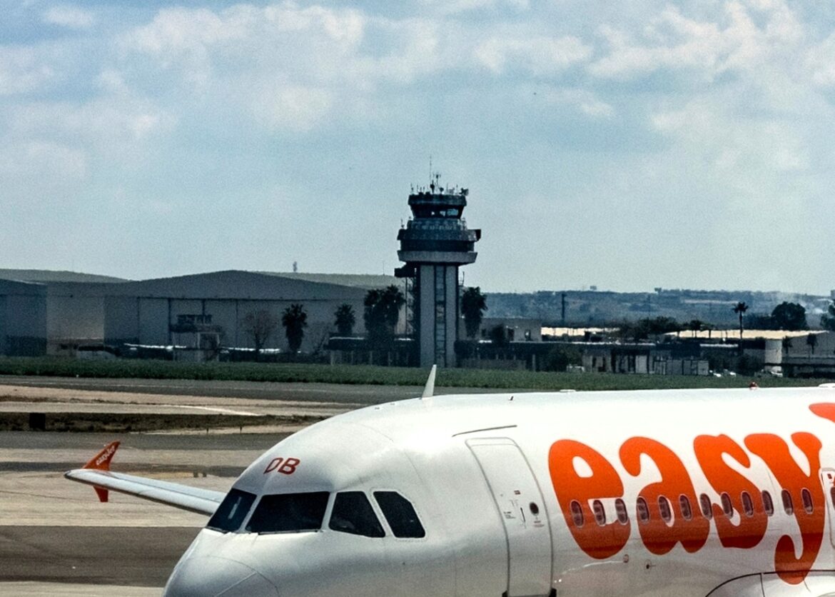 de luchthaven van Sevilla-San Pablo waar luchtverkeersleiders gaan staken