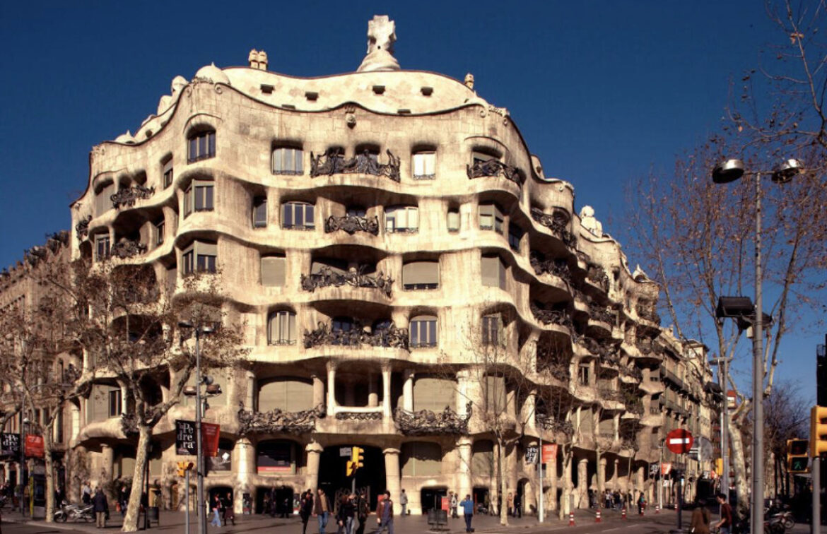 Casa Milá, Gaudi jaar