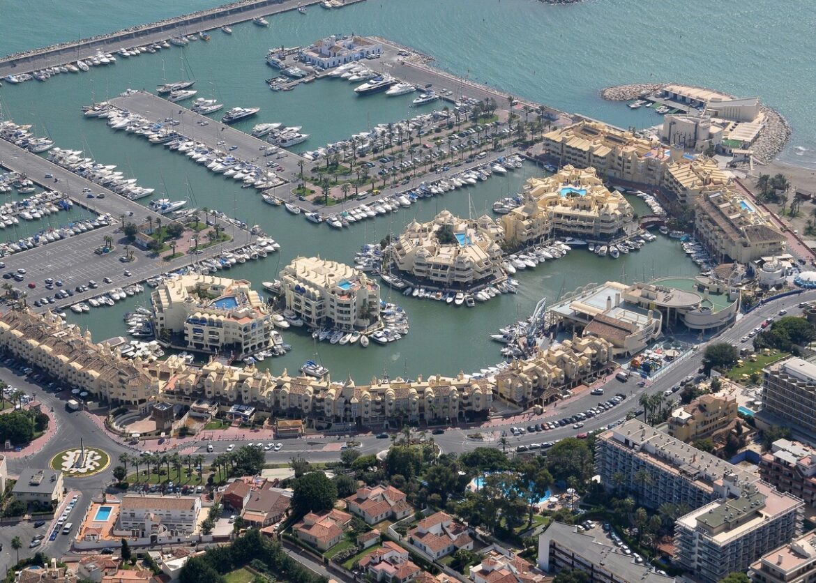 Puerto Marina in Benalmádena: stadsbestuur investeert fors in modernisering