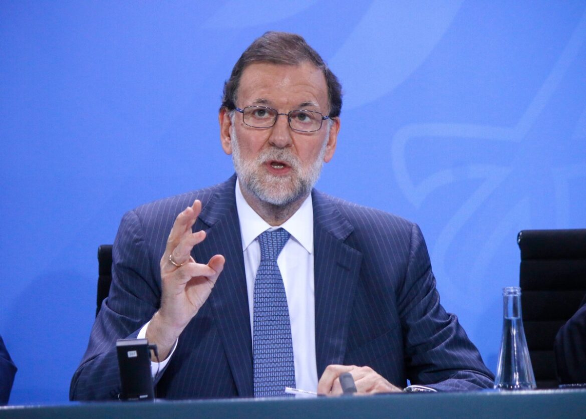 Mariano Rajoy noemt Frans elftal 'zonder Fransen'