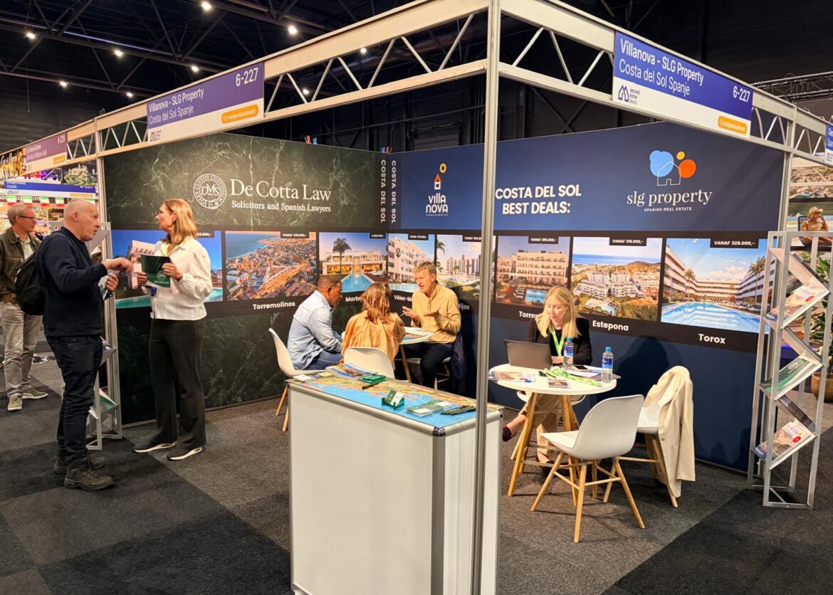 De stand van Villa Nova, SLG Properties en De Cotta Law op de Second Home Expo in Gent